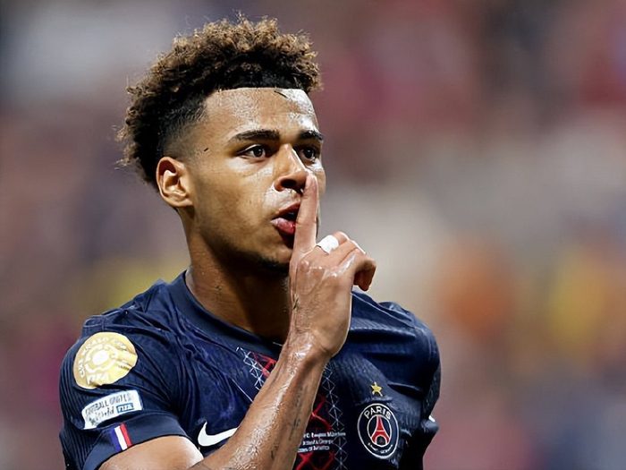 湖人替补球员发挥出色，贡献关键数据