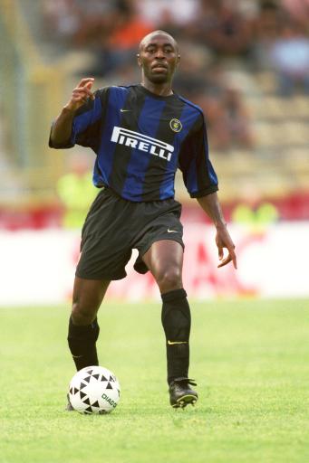 国足主帅李铁称无法选中报复球队