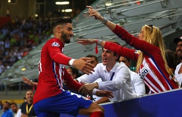 雷迪克：斯玛特防守端的拼劲和投入度做到了极致