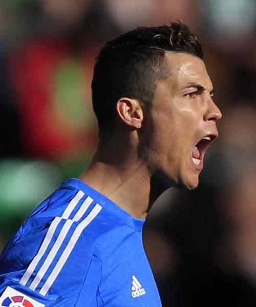 中国-西班牙商务论坛在成都举行，中足联理事长李克敏参加活动并发言